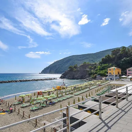 2 Bedroom Pet Friendly In モネーリア