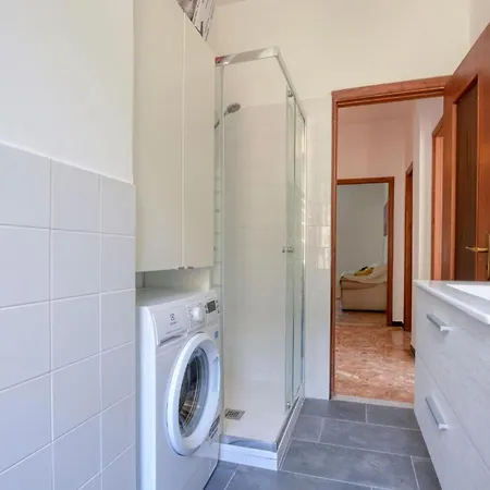 2 Bedroom Pet Friendly In